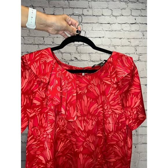 Banana Republic Women's Floral Short Sleeve Ruffle Blouse - Picture 5 of 8